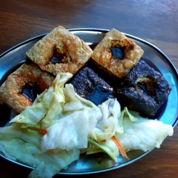 大陸黑皮臭豆腐