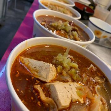 莊鼎記　麻辣鴨血臭豆腐