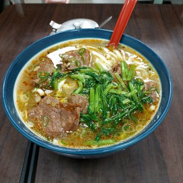廖家牛肉麵