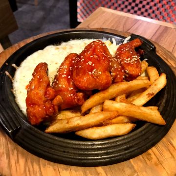 Tigerroar韓虎嘯 漢神巨蛋門市