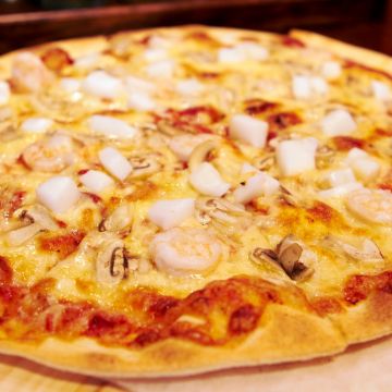 手工窯烤披薩 Pisa Pizza