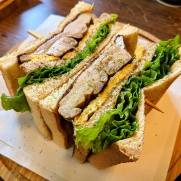 慶三號烤肉倉庫早午餐 Qing San Hao