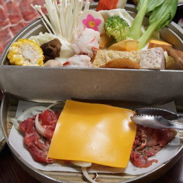 JUN蓁銅板燒肉火鍋