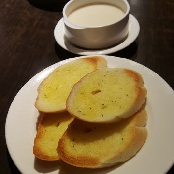 歐塔屋義式廚房 OTA HOUSE