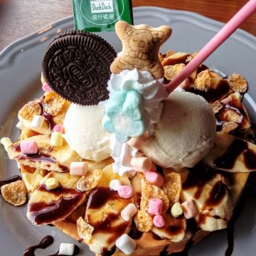 飛行碼頭 DUCK DOCK