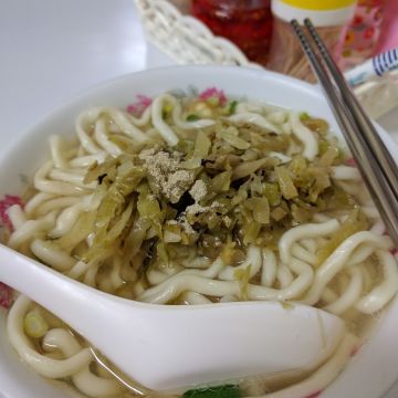 何 家常麵