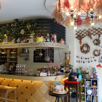 尼巴熊 咖啡 輕食 乾燥花 Mud Bear Cafe