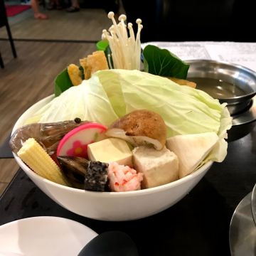 尚品屋精緻涮涮鍋 中正店