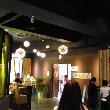 夢工場親子主題餐廳