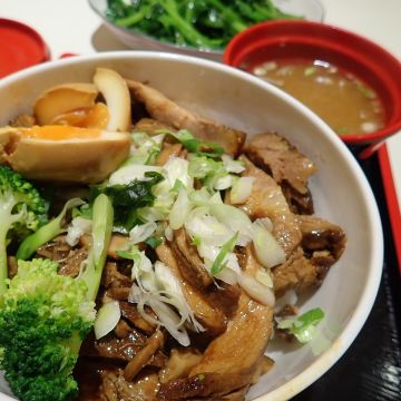 彩日式拉麵專賣店