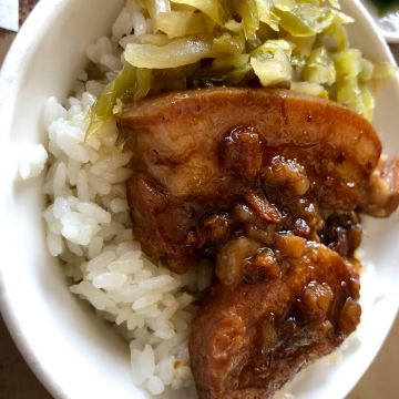 稻香台灣小吃（鼓山店）