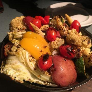 whinos Bar & Kitchen