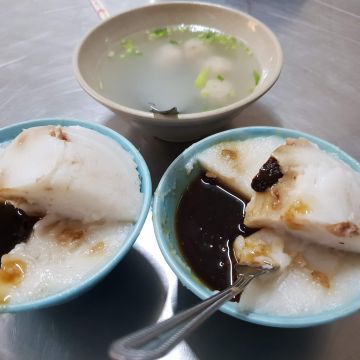 阿水師碗粿/米糕