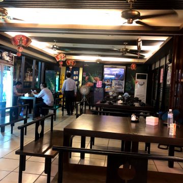 來一杯平價日式海鮮碳烤