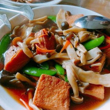 雲林古坑華山小吃部