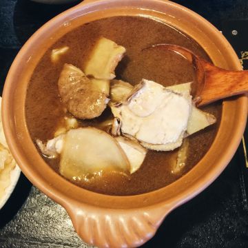 龍涎居雞膳食坊