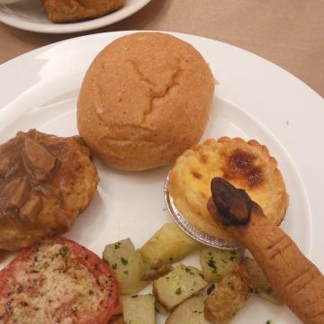 天成大飯店-百合咖啡