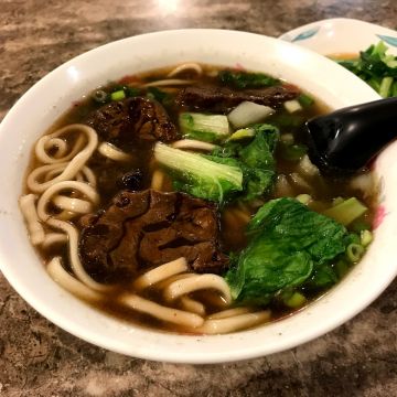 天母牛肉麵