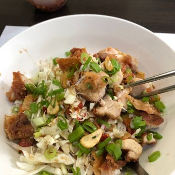 遊松林雲之南麵食館