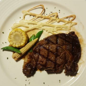 街角二號音樂主題餐廳