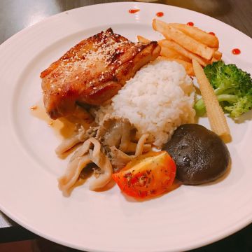 莎士比亞義法料理廚房