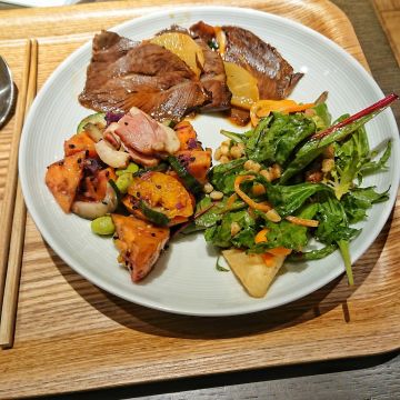 Café & Meal MUJI（台北中山店）