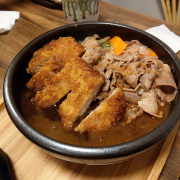 扒咖哩 バカレー