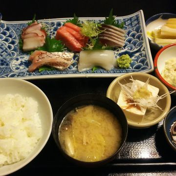 寛亭日本料理酒場