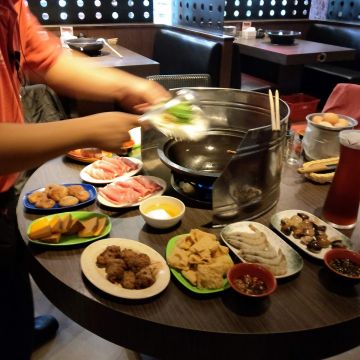 洋城自助石頭火鍋