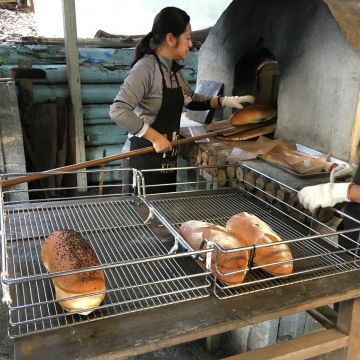 普勒小姐柴燒麵包工坊