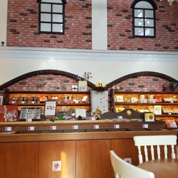 富林園洋菓子 Petit Foret