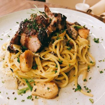 黑浮咖啡 RÈVE Café（前鎮店）