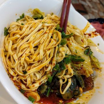 十三張紅油炒手