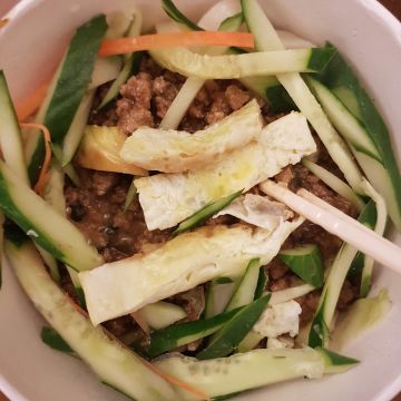 家鄉麵館（前鎮店）