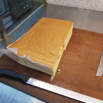 向日葵現烤蛋糕