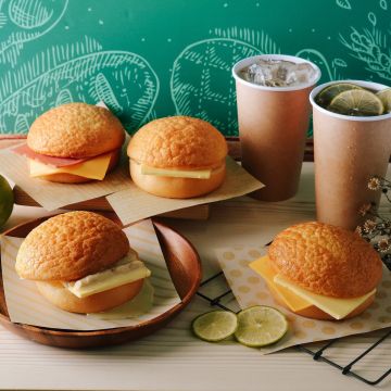 哈酷熊菠蘿專賣店