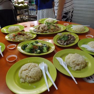 新加坡聖加海南雞飯