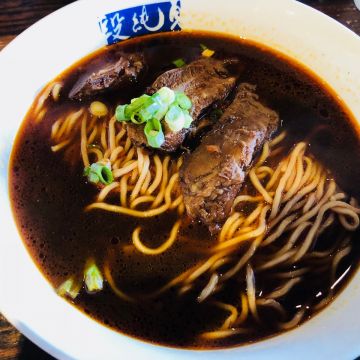 段純貞牛肉麵 (桃園南崁店)