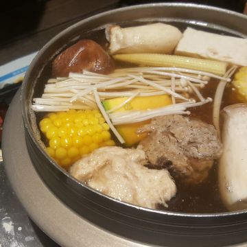 茶香水舍人文茶館 黎明店