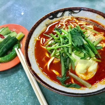 老王牛肉麵（小港店）