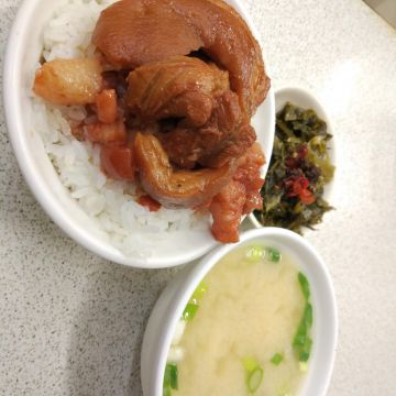 東興市魯肉義（台中北區店）