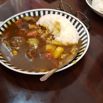 牛鼎麵食館