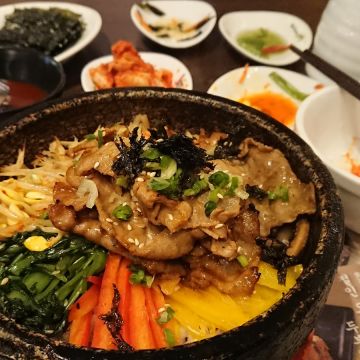 涓豆腐 桃園台茂店