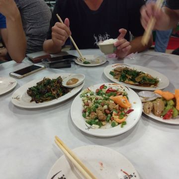 阿美海產（苓雅店）