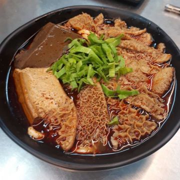 寧記毛肚麻辣火鍋店