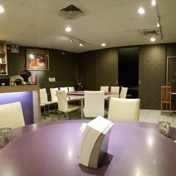 薩爾溫滇緬泰食堂