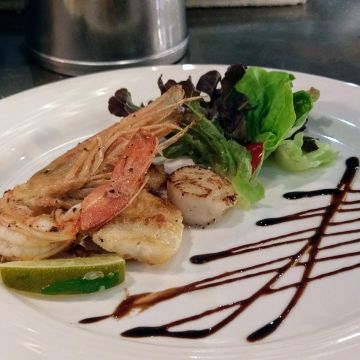 天然素材富士（中和店）