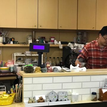 卡諾瓦咖啡 CANOVA