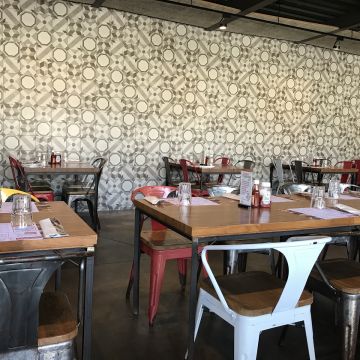 來來牛排專賣店