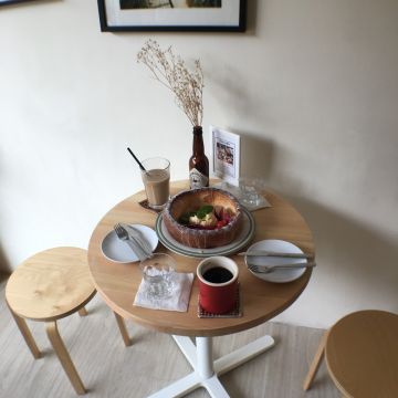 打食咖啡 DAZE COFFEE